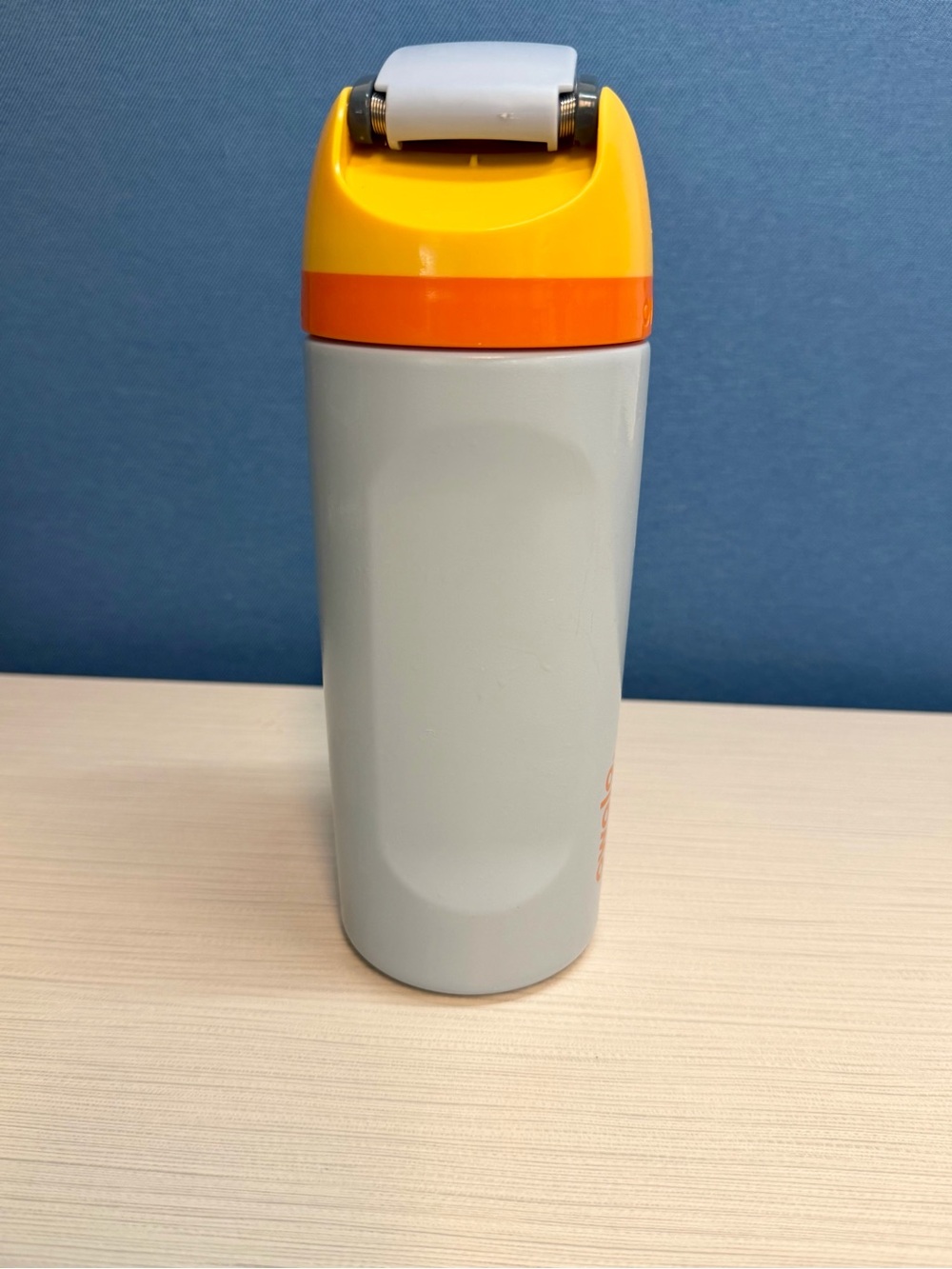 Owala Free Sip 16 oz insulated stainless steel thermos. Light blue multi. - Picture 5 of 6